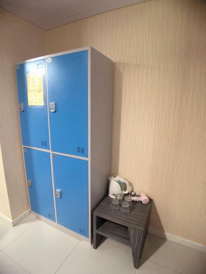 Rangoon Hostel Singapore Room photo